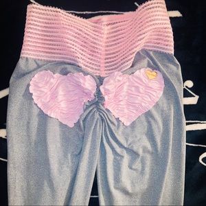 RARE GRAY/PINK HEART CUTE BOOTY LOUNGE LEGGINGS heart butt valentines y2k cute